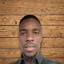 Abdullahi Abdirahman, Founder and Editor of SoftReviewLab