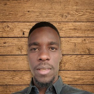 Abdullahi Abdirahman, Founder and Editor of SoftReviewLab